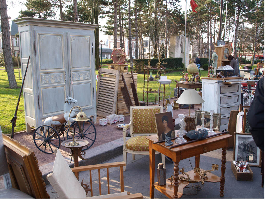 Les Pommiers Amfreville Brocante